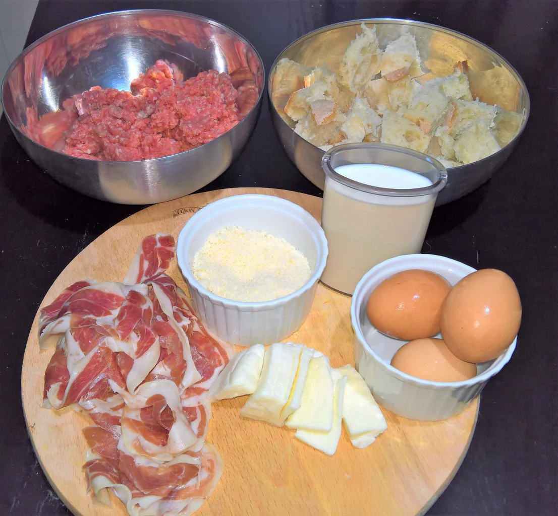 Polpettone in corazza di prosciutto crudo